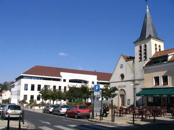 Installateur Spa IDF Installateur spa et jacuzzi Champs-sur-Marne