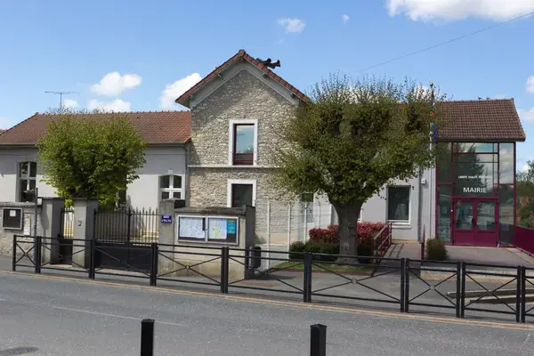 Installateur Spa IDF Installateur spa et jacuzzi D'Huison-Longueville