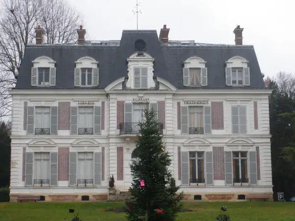 Installateur Spa IDF Installateur spa et jacuzzi Forges-les-Bains