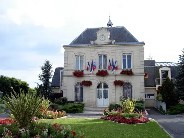 Installateur Spa IDF Installateur spa et jacuzzi Le Plessis-Bouchard